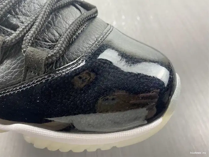 Cheap Kickmax 11 Retro Air Jordan Low AV2187-001 72-10 0611
